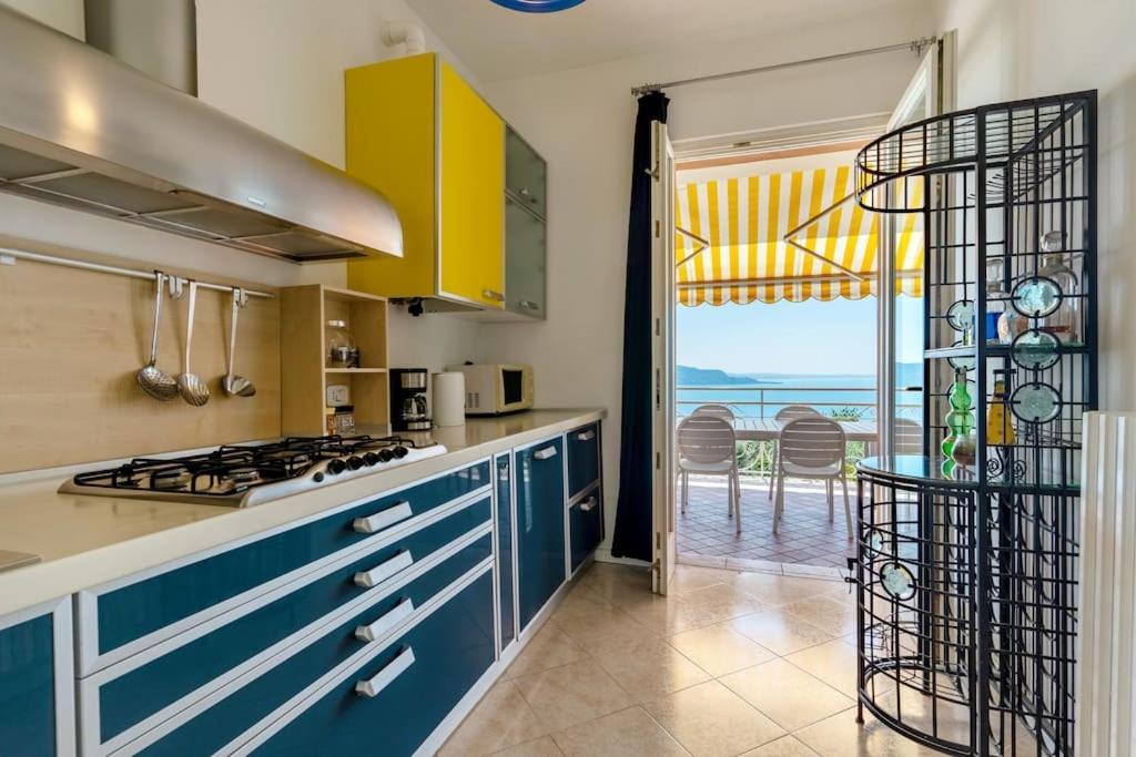 Casa Belvedere Toscolano Maderno Buitenkant foto